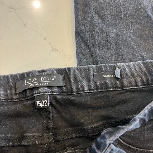 Judy Blue Black Skinny Jeans Pull on Size 15 /32 - Picture 5 of 11
